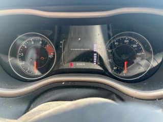 2017 Jeep Cherokee Altitude - Interior Instrument Cluster / Odometer Image